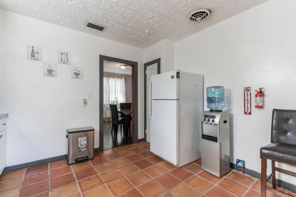 Comfy Pet Friendly Home In Jacksonville Mins To Downtown'S Kültér fotó